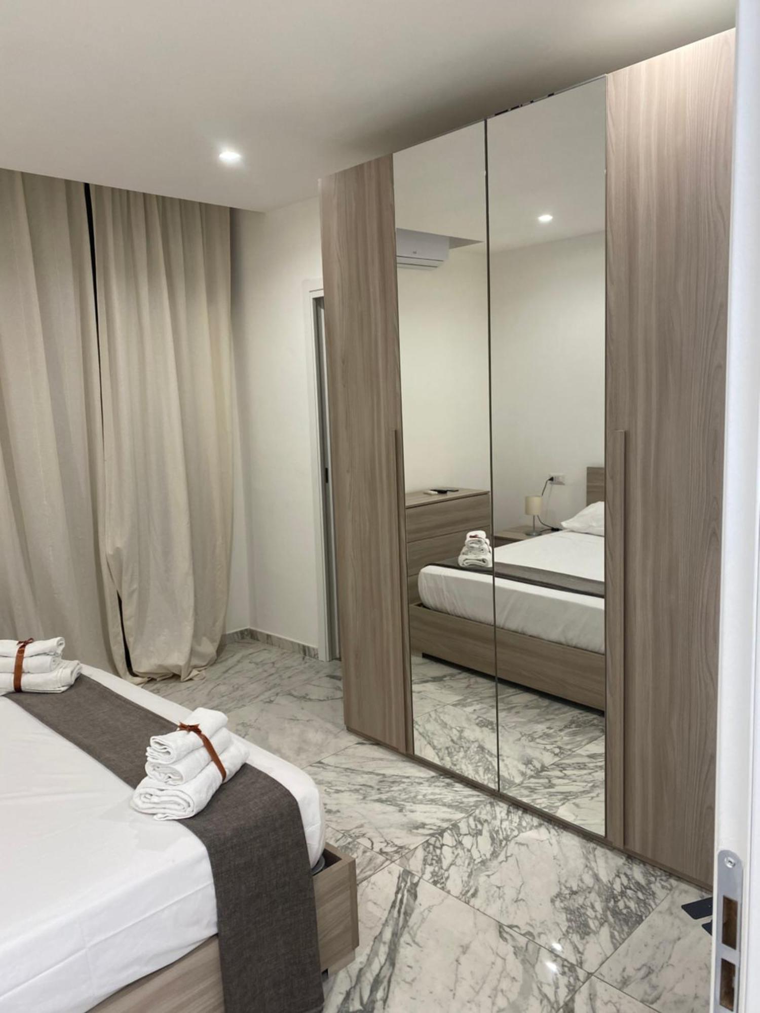 B&B De Rossi185 Bari Exterior photo